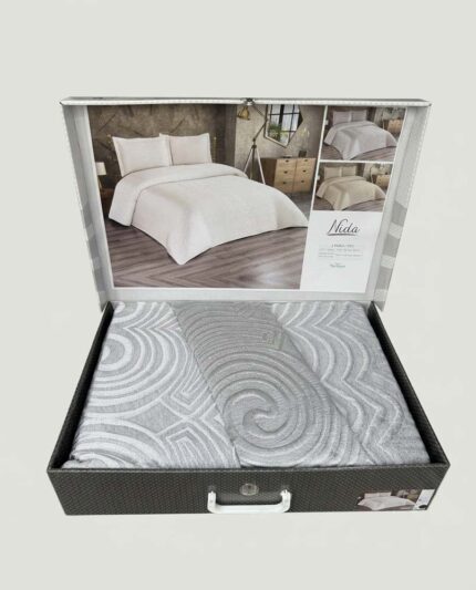 magnific centreaza cutia din img2 2947371775 – Casa Textilelor