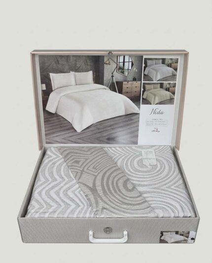 magnific centreaza cutia din img2 2947385763 – Casa Textilelor